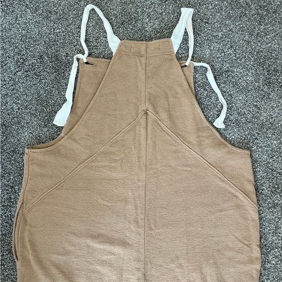 FREE PEOPLE BEACH Lucy Romper Sleeveless Camel Tan Womens Size Medium - Picture 9 of 12